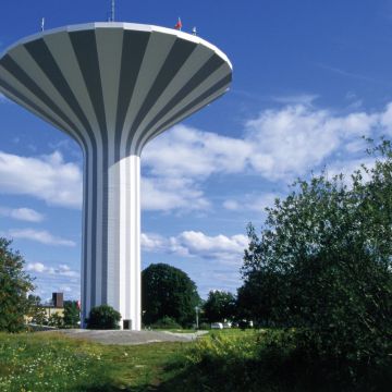 Водонапорная башня Svampen в Эребру