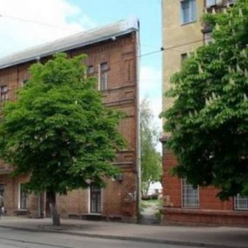 Плоский дом в Житомире